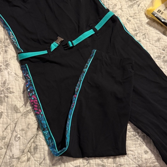 Bebe Sport Capri Unitard Jumpsuit with belt - Picture 7 of 12